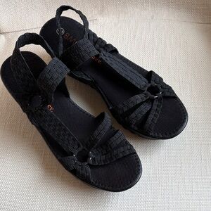 bernie mev. Black Woven Sandals